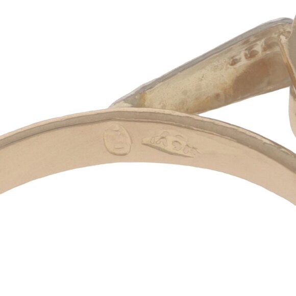 Yellow Gold Coral Solitaire Ring - 18k Round Cabochon Flower - Picture 6 of 6